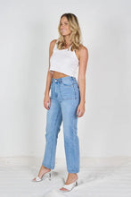 Load image into Gallery viewer, Pocket Wide Leg Jeans
